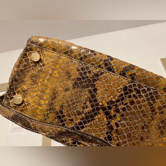 Michael Kors sneak skin handbag in wallet - Picture 7 of 8
